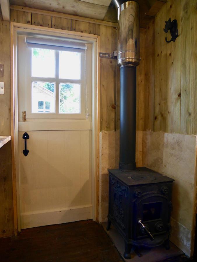 The Wayside Shepherd Hut Beaulieu Eksteriør billede